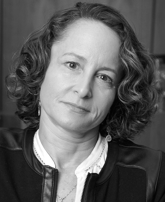 Nina Jacobson Headshot