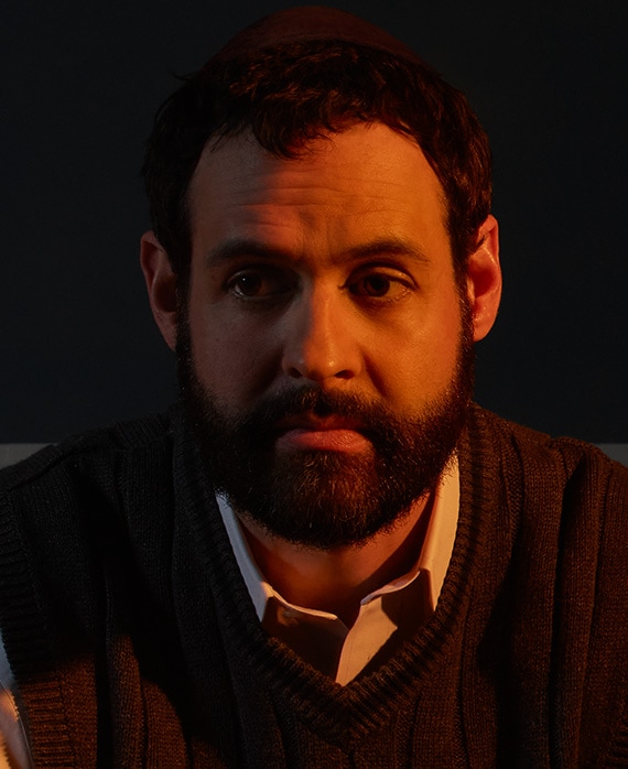 Andrew Leeds Headshot