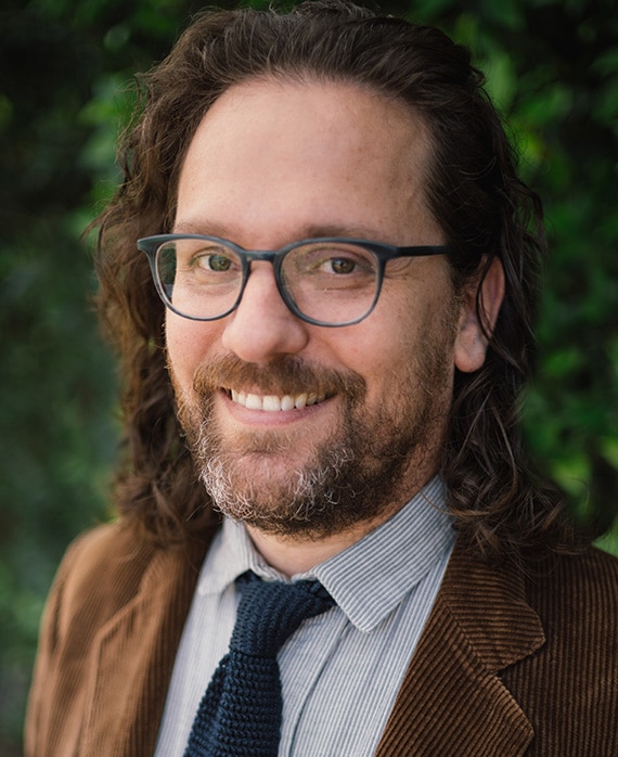 Robert Levine Headshot