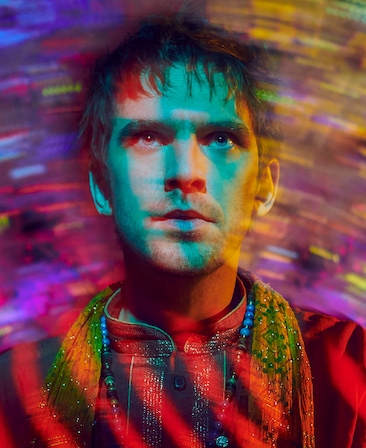 Dan Stevens Cast