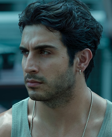 Headshot of Moe Bar-El as Rashidi