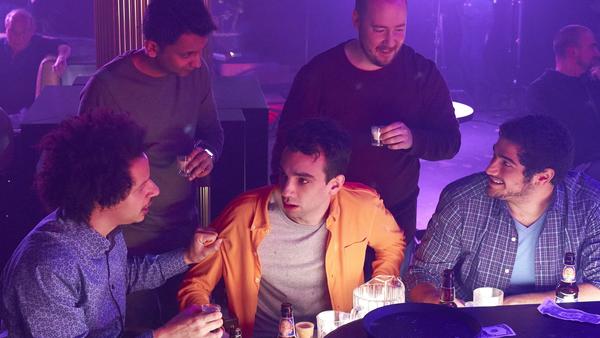 Man Seeking Woman | Stream on Hulu