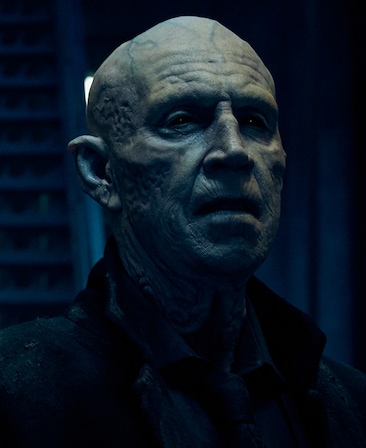 Jonathan Hyde Headshot with veins in his head and scars on his face