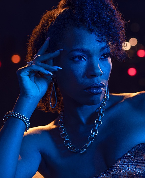 Angela Lewis Headshot