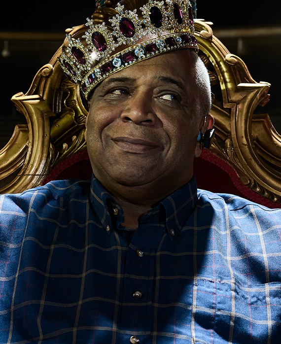 Cast & Crew Baskets on FX