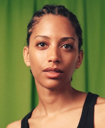 Stefani Robinson Headshot