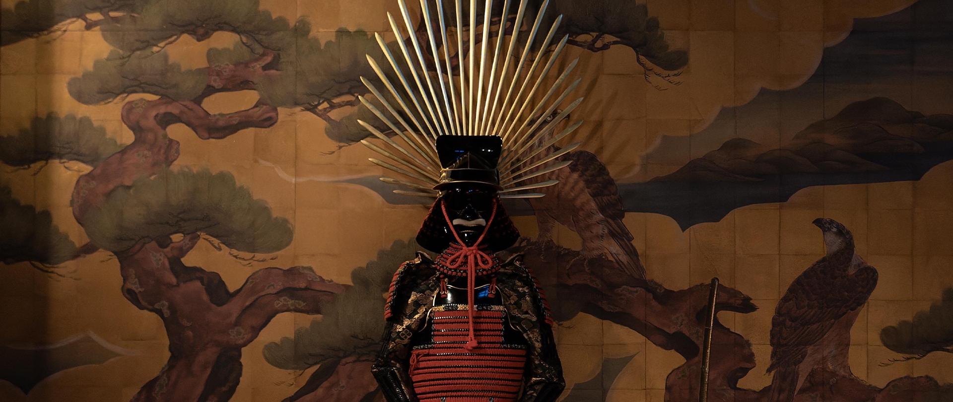 Close up of the Taikō's armor