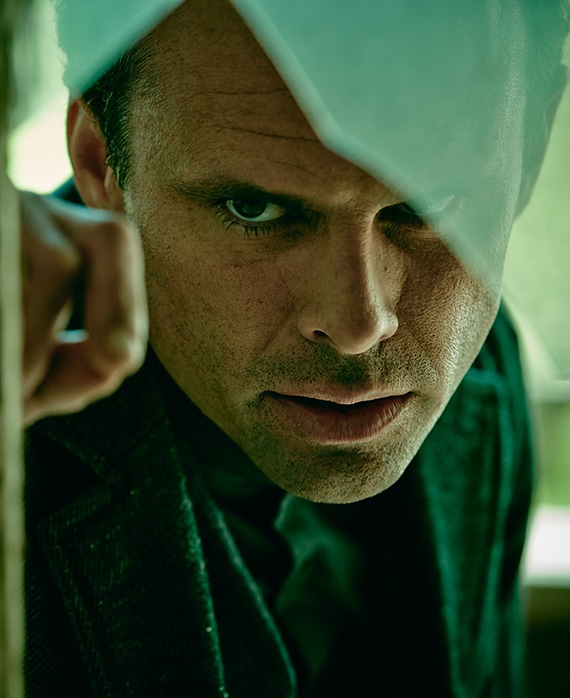 Walton Goggins Cast