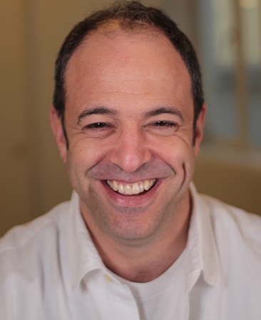 Simon Chinn Headshot