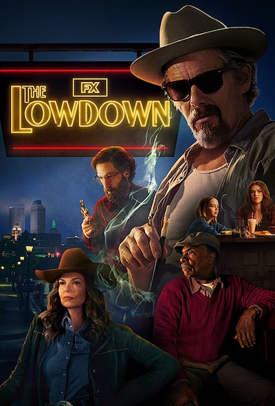 Cast of the Lowdown with several sitting around a diner table and a city at dusk in the background. 